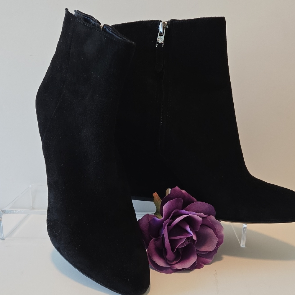 Sam Edelman Black Suede Ankle Booties • Silver Zip • 3” Heel • Size 8.5